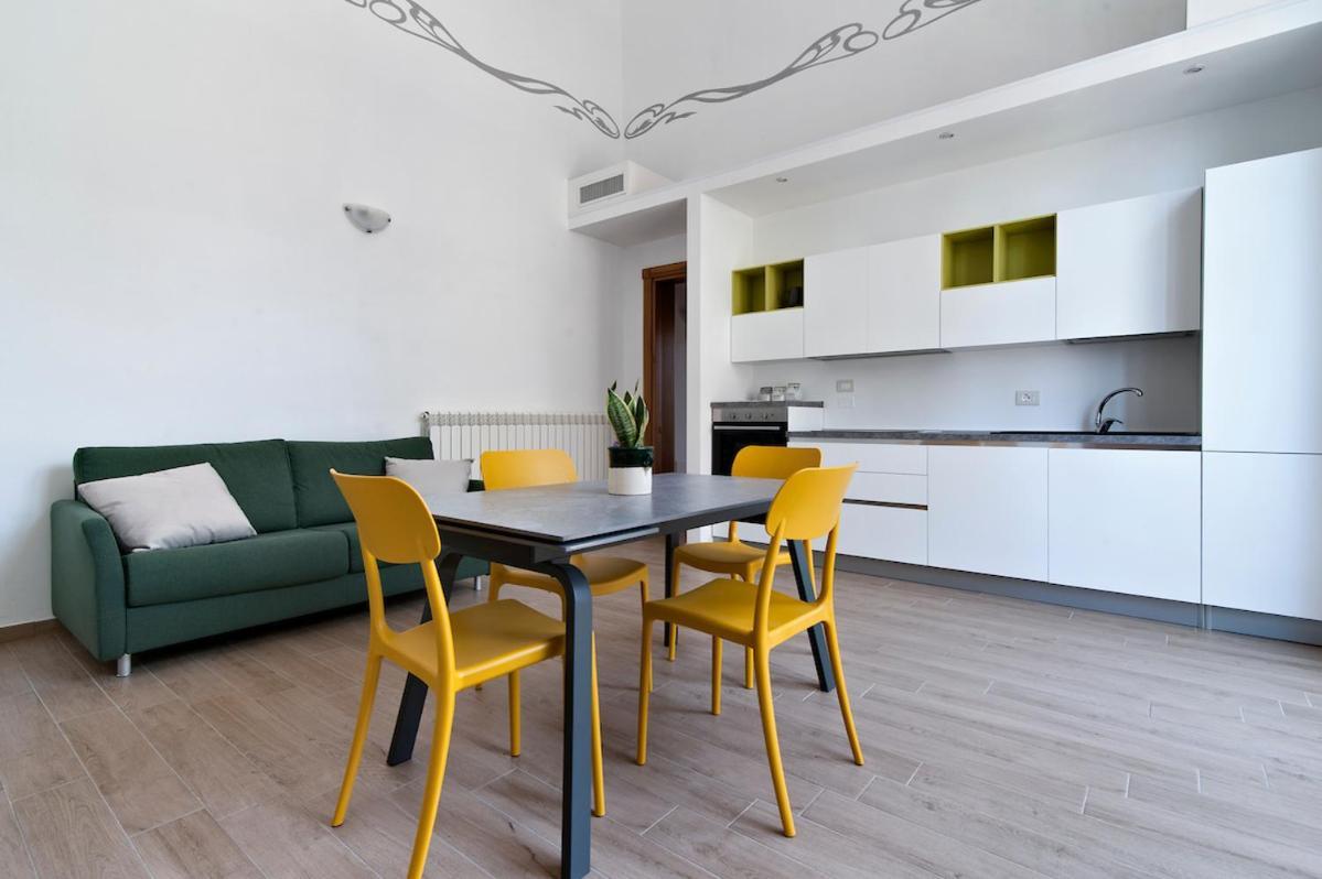 לצ'ה Residence De Franchis - Smart Apartments מראה חיצוני תמונה
