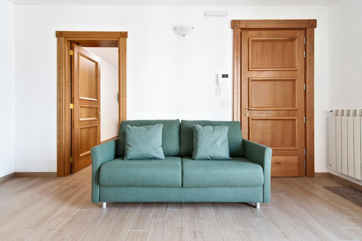 לצ'ה Residence De Franchis - Smart Apartments מראה חיצוני תמונה