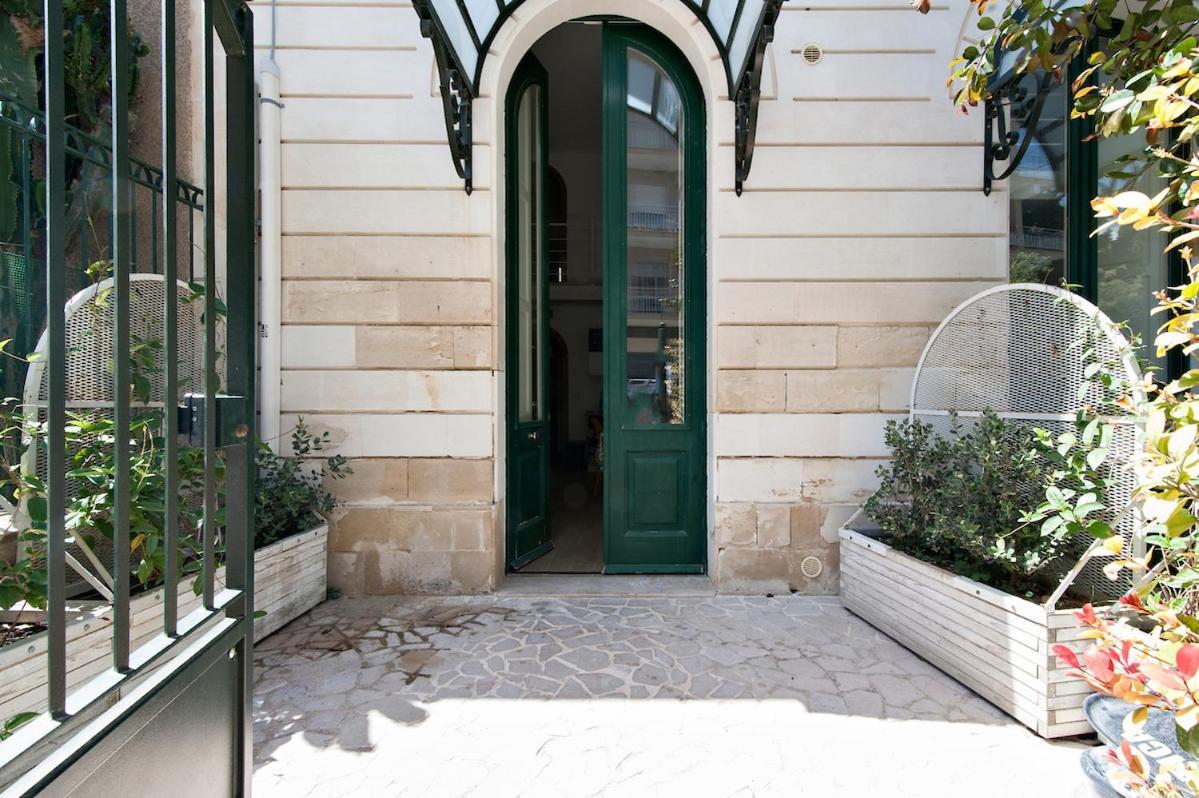 לצ'ה Residence De Franchis - Smart Apartments מראה חיצוני תמונה