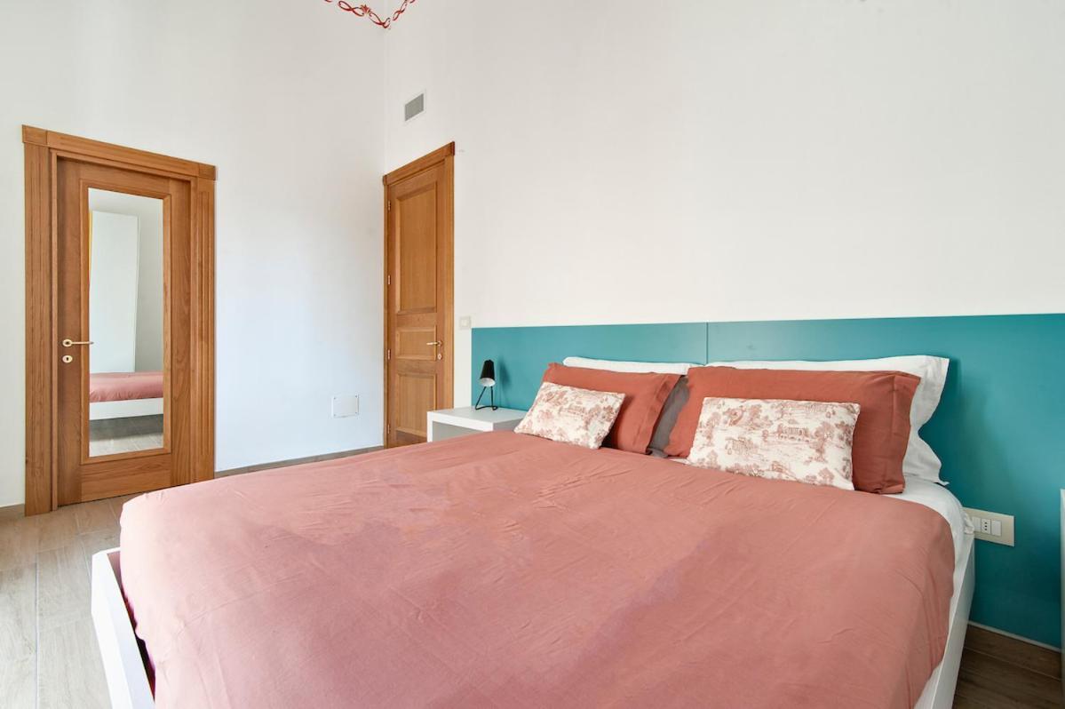 לצ'ה Residence De Franchis - Smart Apartments מראה חיצוני תמונה