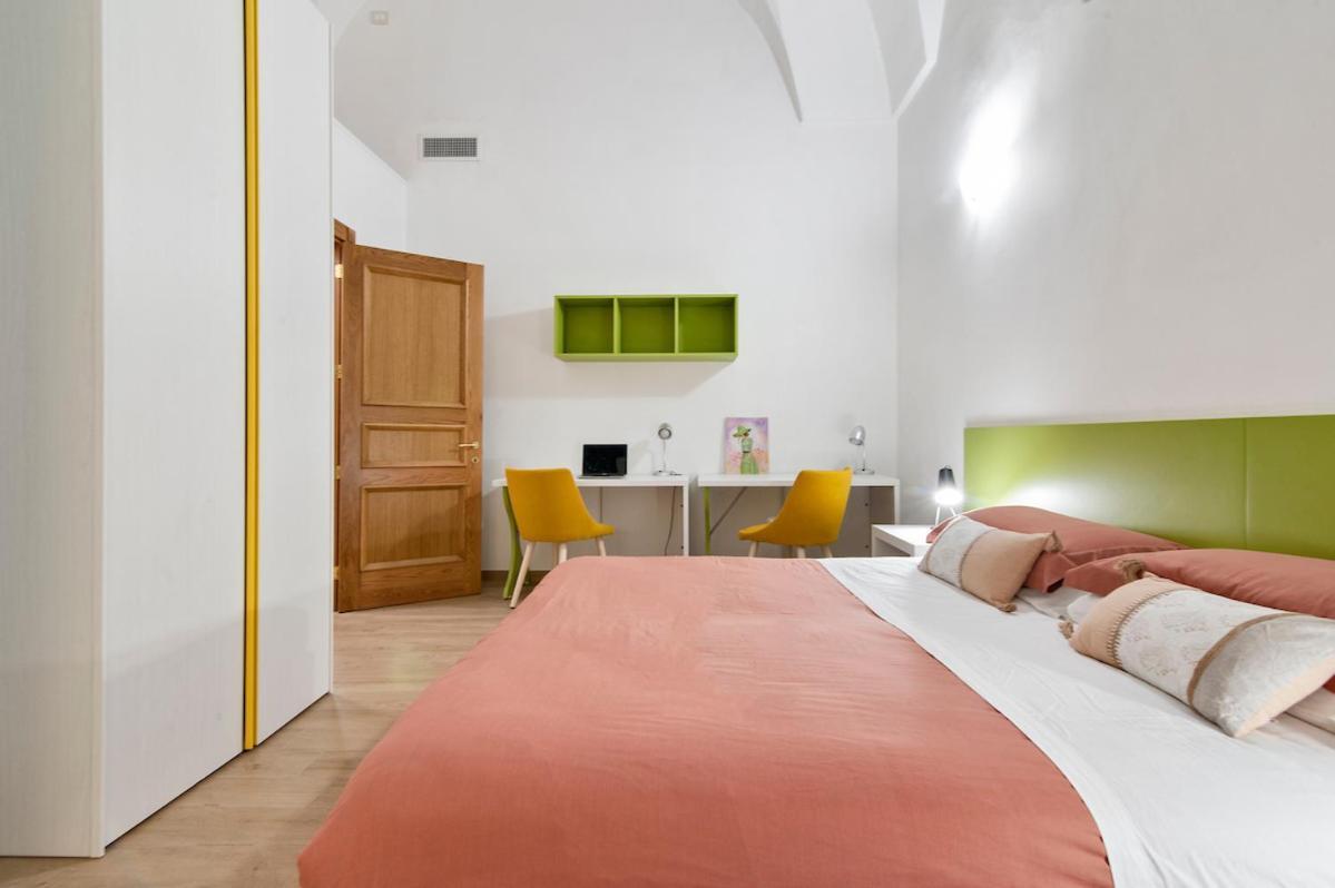 לצ'ה Residence De Franchis - Smart Apartments מראה חיצוני תמונה